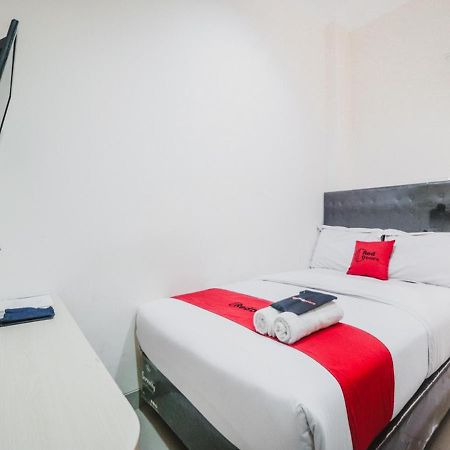 Reddoorz Plus Near Mall Ciputra Jakarta Eksteriør bilde
